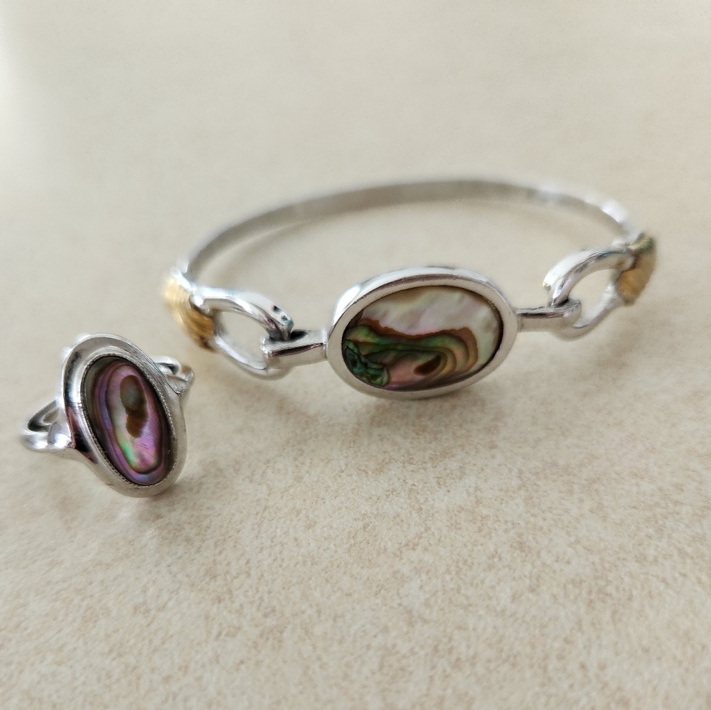 VINTAGE AVON ABALONE RING & BRACLET SET